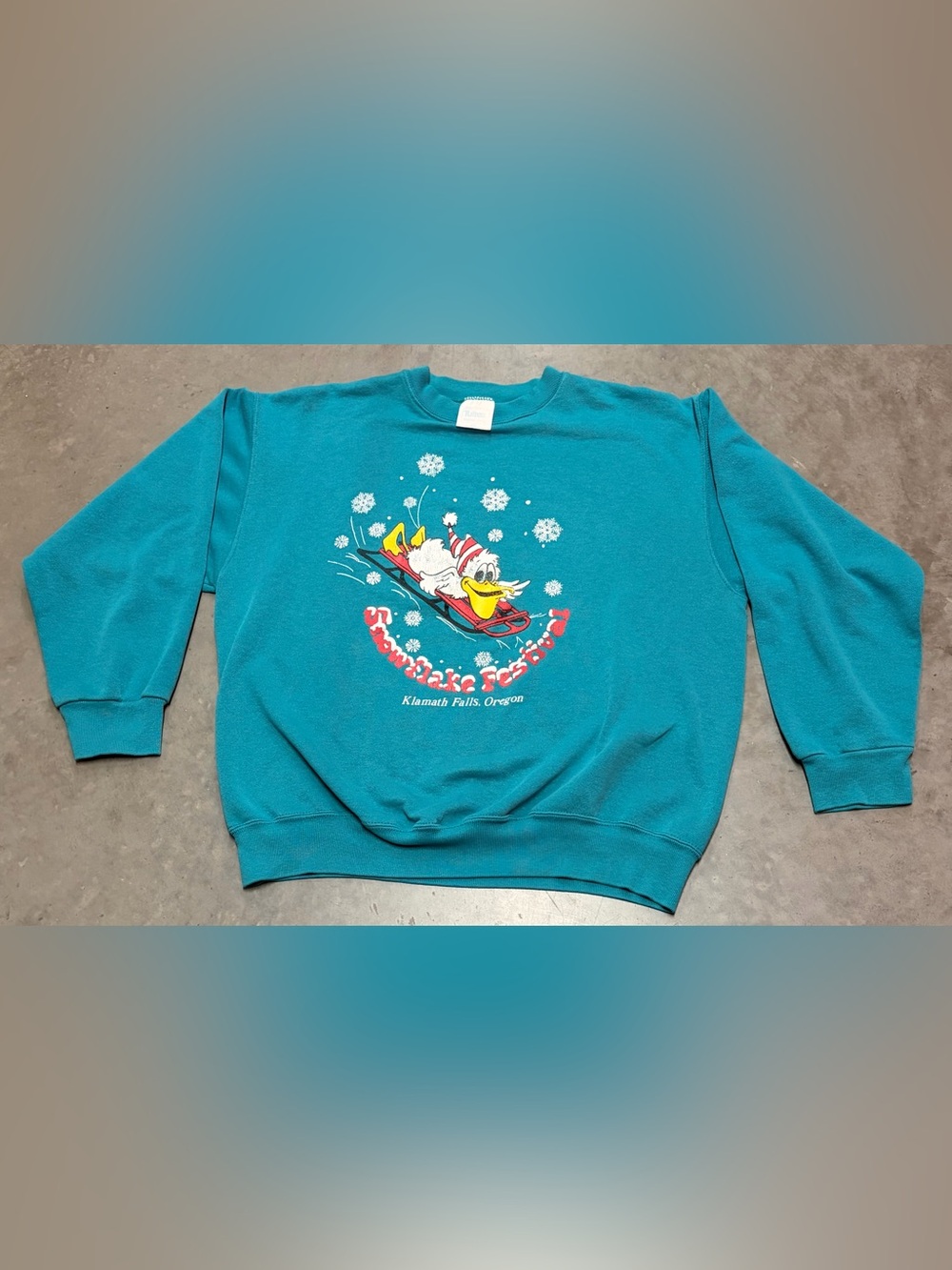 Vintage Tultex L Teal Snowflake Festival Klamath Falls, Oregon Crewneck Sweater